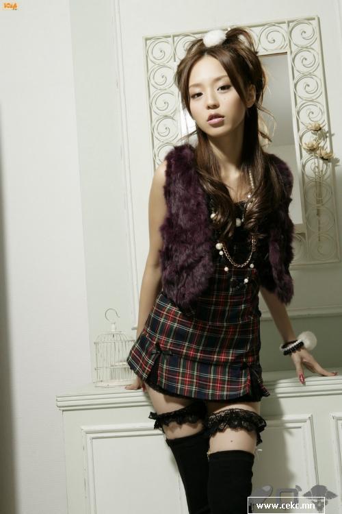 hirano_aya_2.jpg