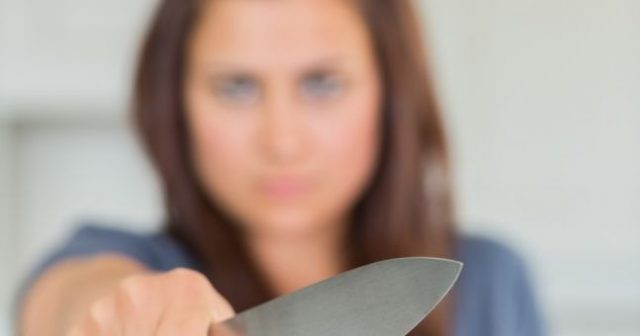 woman-with-knife-1024x747